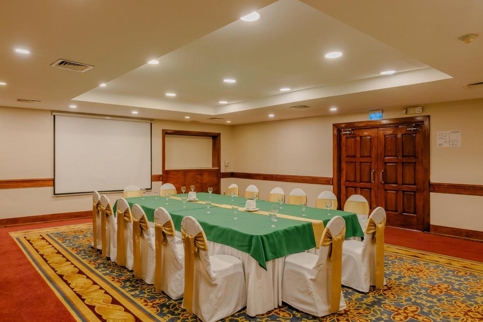 Holiday Inn Convention Center By Ihg Managua Zewnętrze zdjęcie